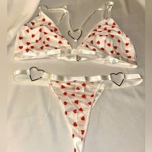 Hearts Lingerie Bra and Panty Set with Metal Heart Shaped Cutout Detail 4x